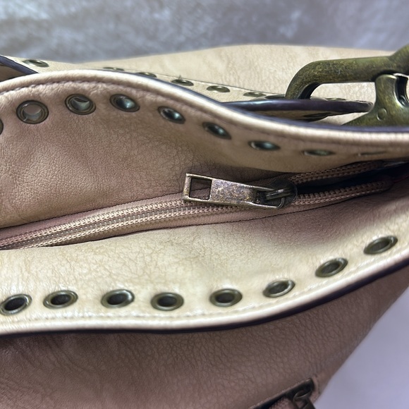 Cato Hobo Shoulder Bag Cream Color - Picture 7 of 11